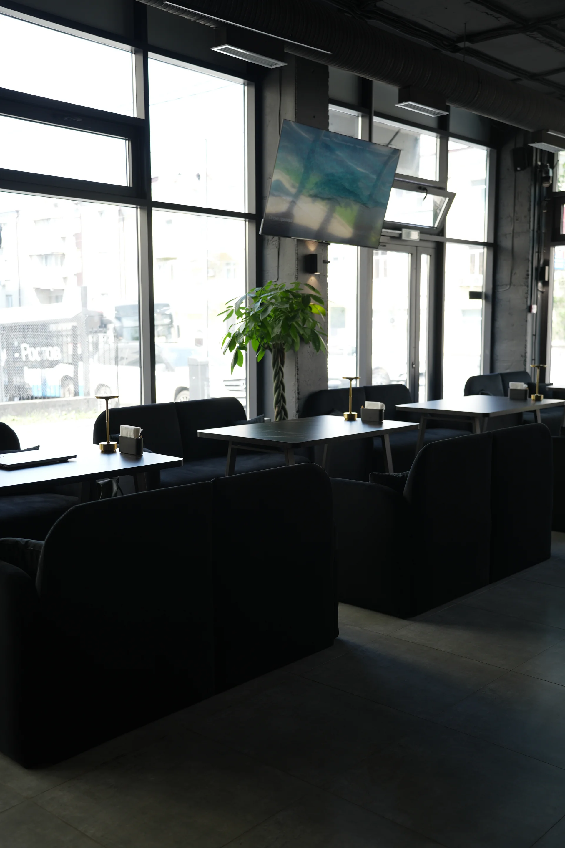 Интерьер BLACK GRAPHITE Lounge в Ростове-на-Дону